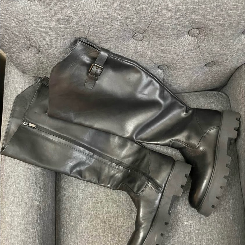 Black Leather Knee-High Boots